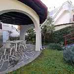 R27 - Graziosa Con Giardino E Posto Auto * נומאנה