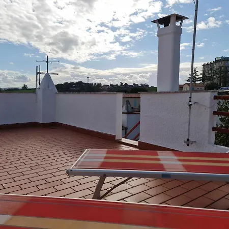 公寓 R27 - Graziosa Con Giardino E Posto Auto