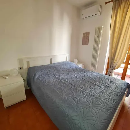 Apartment R27 Graziosa Con Giardino E Posto Auto Numana