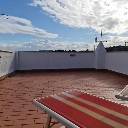 Apartment R27 Graziosa Con Giardino E Posto Auto