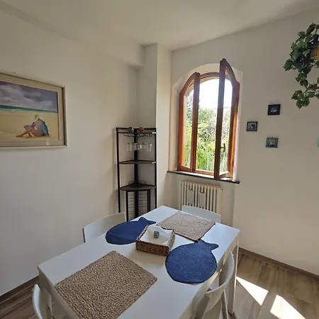 R27 - Graziosa Con Giardino E Posto Auto * נומאנה