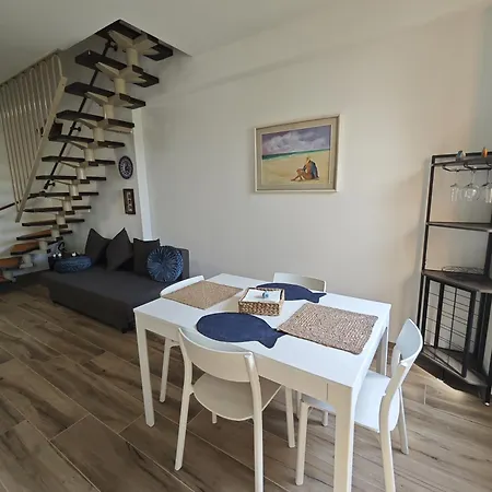 Appartamento R27 - Graziosa Con Giardino E Posto Auto Numana